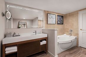 Renaissance Newport Beach Hotel