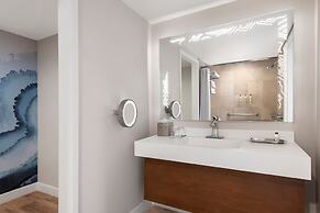 Renaissance Newport Beach Hotel