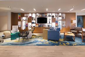 Renaissance Newport Beach Hotel