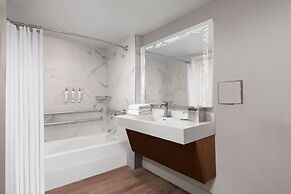 Renaissance Newport Beach Hotel