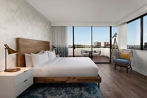 Renaissance Newport Beach Hotel