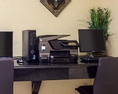 Quality Inn I-70 at Wanamaker