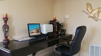 Quality Inn I-70 at Wanamaker