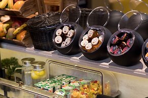 Prince Albert Lyon Bercy