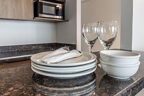 Atrium Hotel Vancouver