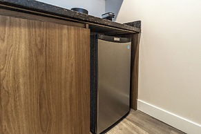 Atrium Hotel Vancouver