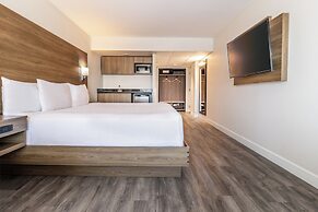 Atrium Hotel Vancouver