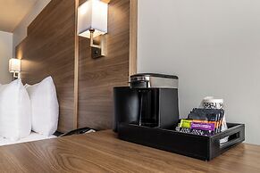 Atrium Hotel Vancouver