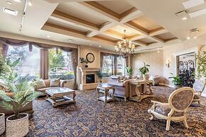 Atrium Hotel Vancouver