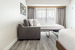 Atrium Hotel Vancouver