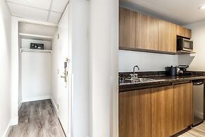 Atrium Hotel Vancouver