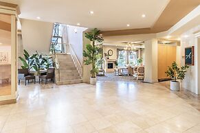 Atrium Hotel Vancouver