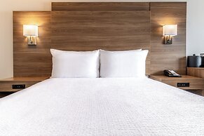 Atrium Hotel Vancouver