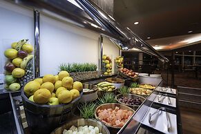 DoubleTree by Hilton Hotel Cairns