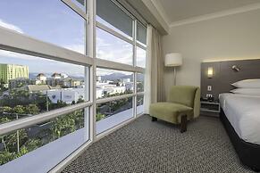 DoubleTree by Hilton Hotel Cairns