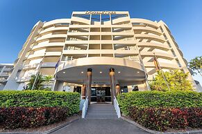 DoubleTree by Hilton Hotel Cairns