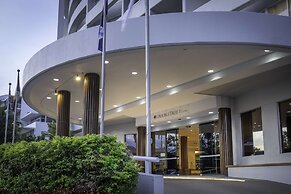 DoubleTree by Hilton Hotel Cairns