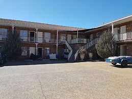 Golden Age Motor Inn Queanbeyan