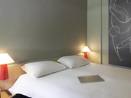 ibis Dieppe Val Druel