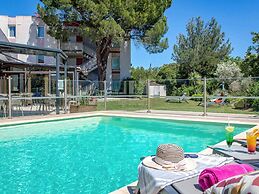 ibis Salon de Provence Sud