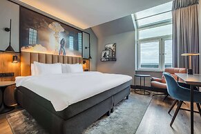 Radisson Blu Royal Garden Hotel