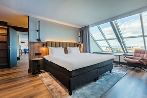 Radisson Blu Royal Garden Hotel