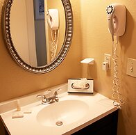 Enclave Hotel & Suites Orlando, a staySky Hotel & Resort