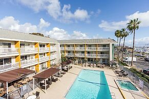 Dana Point Marina Inn