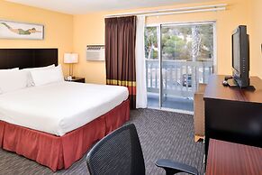 Dana Point Marina Inn