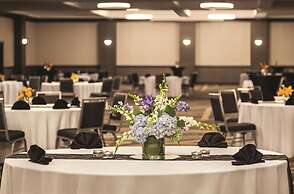 Hilton Knoxville Airport