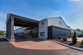 Days Inn by Wyndham Sandusky / Cedar Point