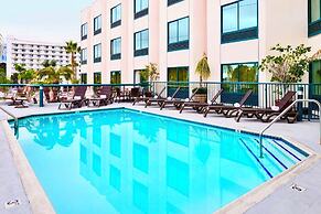 Best Western Plus Suites Hotel - Los Angeles LAX Airport