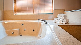 Best Western Plus Suites Hotel - Los Angeles LAX Airport