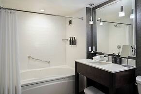 Sheraton Cavalier Calgary Hotel