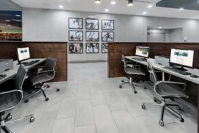 Holiday Inn Beaumont East - Medical Ctr Area by IHG