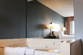 Baymont by Wyndham Flint Airport North