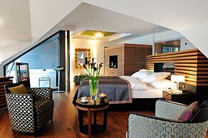 Art Deco Hotel Montana