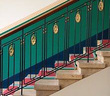 Art Deco Hotel Montana