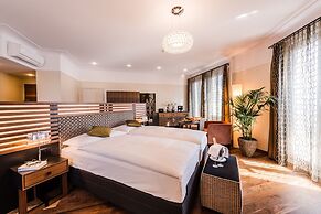 Art Deco Hotel Montana