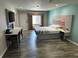 The Wave Manhattan Beach