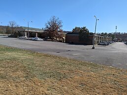 Americourt Extended Stays