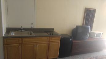 Americourt Extended Stays