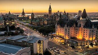 Holiday Inn Ottawa Dwtn - Parliament Hill by IHG