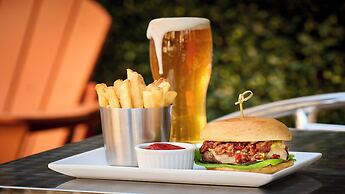 Holiday Inn Ottawa Dwtn - Parliament Hill by IHG