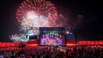 Holiday Inn Ottawa Dwtn - Parliament Hill by IHG