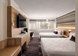 Chateau Victoria Hotel and Suites