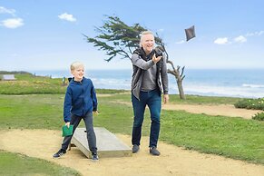 Cavalier Oceanfront Resort