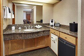 Cavalier Oceanfront Resort