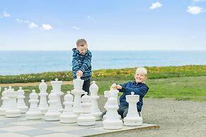 Cavalier Oceanfront Resort