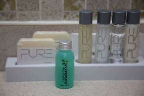 Travelodge by Wyndham Grande Prairie